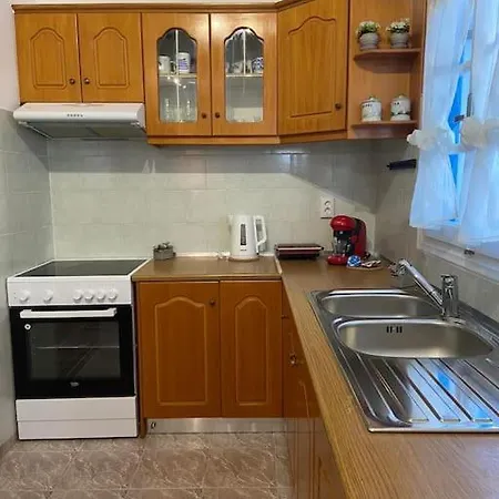 Kritamo Apartment *